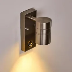 Applique Murale D'Exterieur Froslev Led Chrome, 1 Lumiere, Detecteur De Mouvement