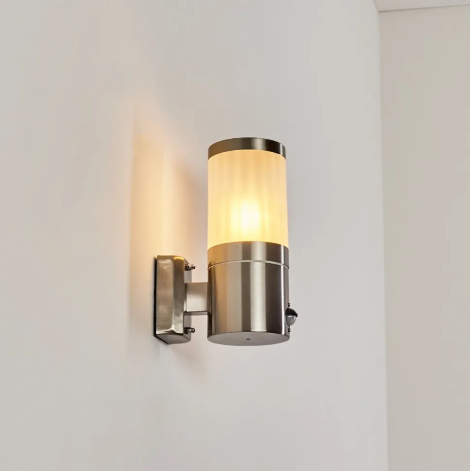 Applique Murale D'Exterieur Tolsona Nickel Mat, 1 Lumiere, Detecteur De Mouvement