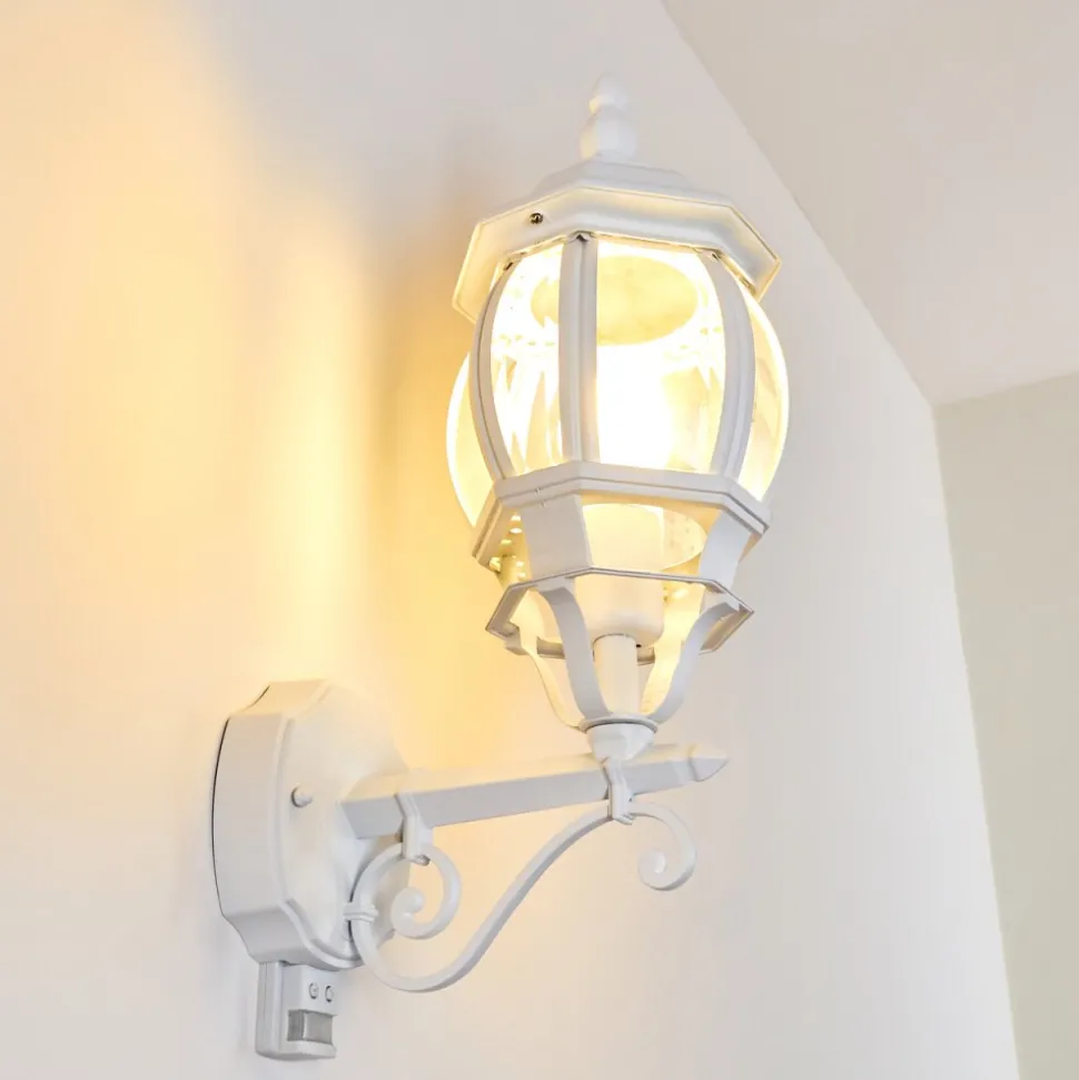 Applique Murale D'Exterieur Lentua Blanc, 1 Lumiere, Detecteur De Mouvement
