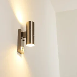 Applique Murale D'Exterieur Brachy Acier Inoxydable, 2 Lumieres, Detecteur De Mouvement