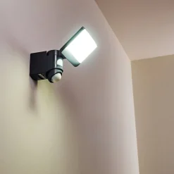 Applique Murale D'Exterieur Larvik Led Anthracite, 1 Lumiere, Detecteur De Mouvement